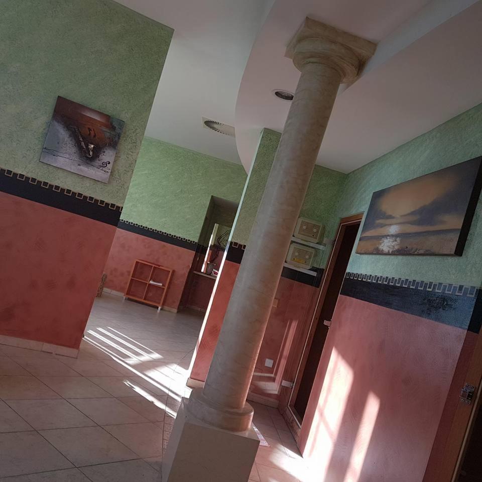Hotel Cateski Dvorec Catez ob Savi Bagian luar foto