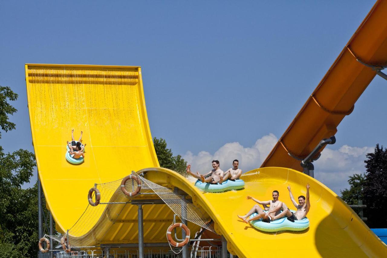 Hotel Cateski Dvorec Catez ob Savi Bagian luar foto